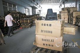 电子垃圾灰色链条 旧件翻新“一条龙”服务与垃圾中转站设备的隐秘勾连